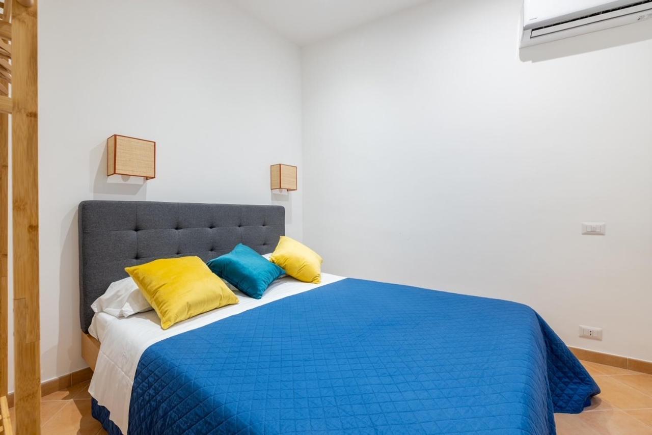 Elle Cavour Apartment Рим Екстер'єр фото
