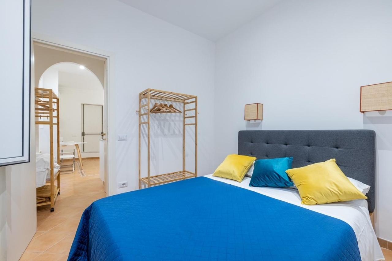 Elle Cavour Apartment Рим Екстер'єр фото