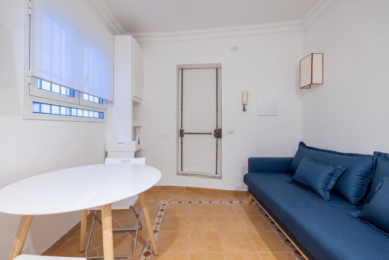 Elle Cavour Apartment Рим Екстер'єр фото
